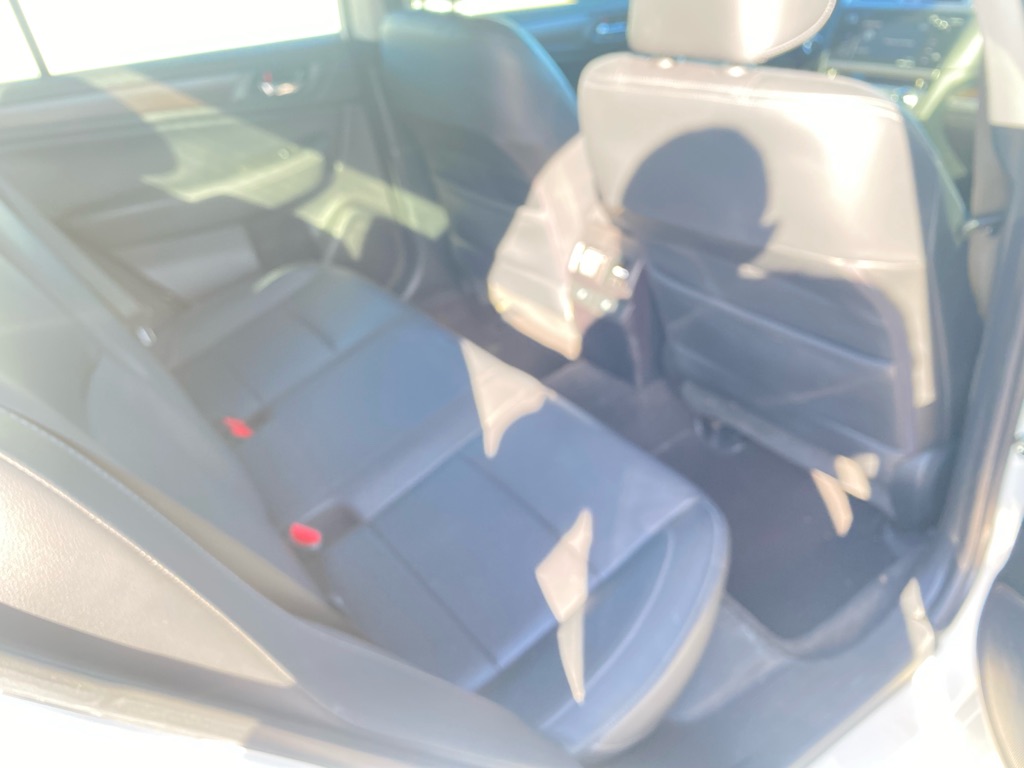 Photo 33 of this SUBARU LEGACY