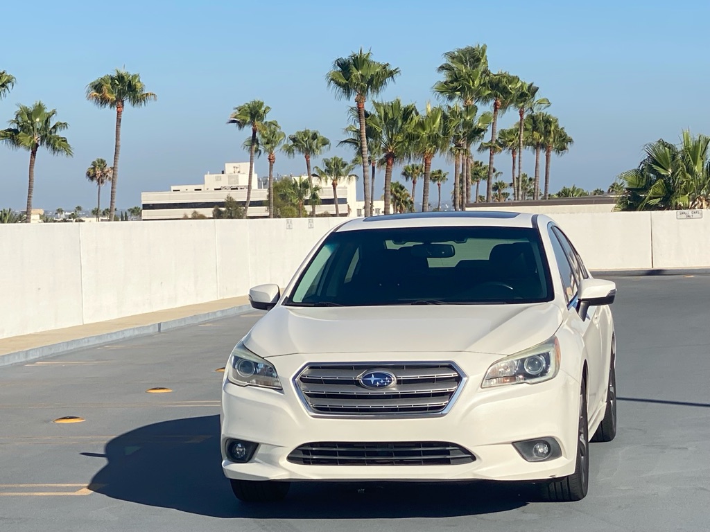 Photo 9 of this SUBARU LEGACY