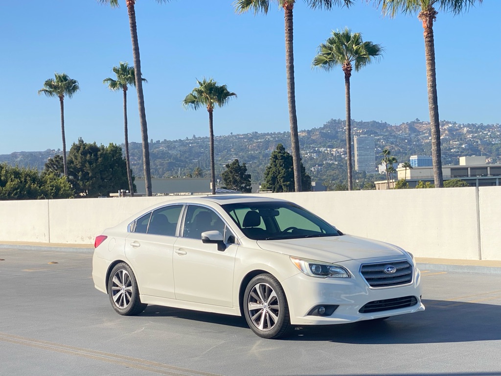 Photo 32 of this SUBARU LEGACY