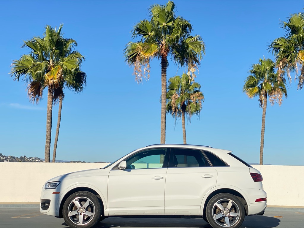 Photo 4 of this AUDI Q3