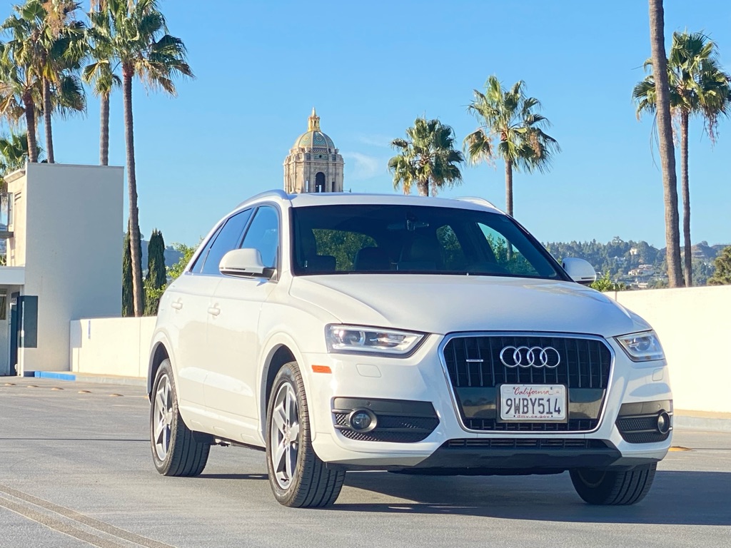 Photo 18 of this AUDI Q3