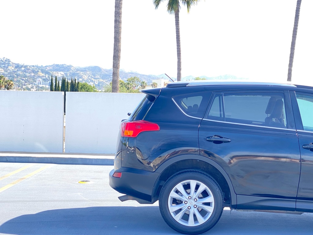 Photo 20 of this TOYOTA RAV4