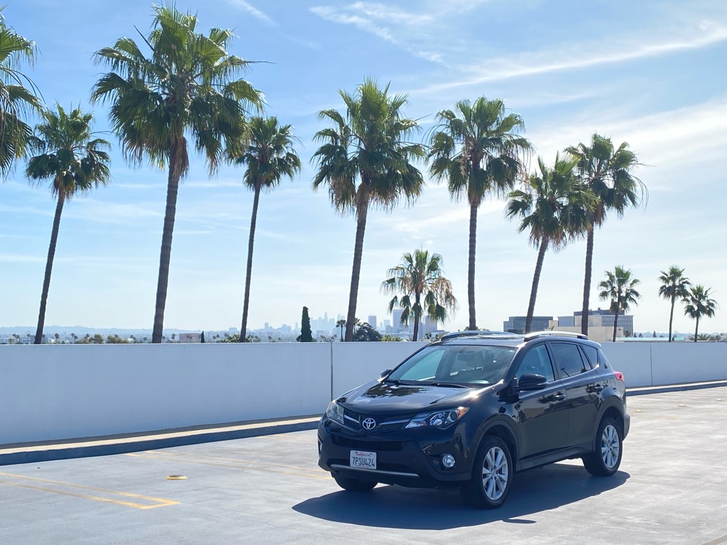 Photo 5 of this TOYOTA RAV4