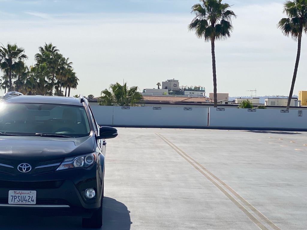 Photo 12 of this TOYOTA RAV4