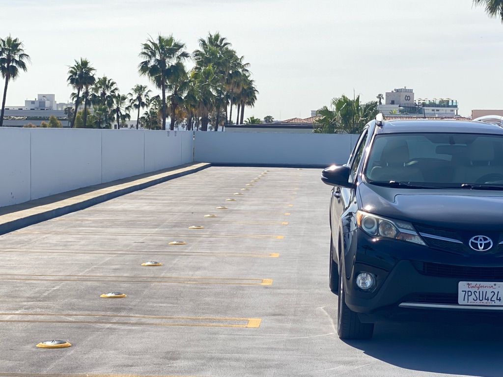 Photo 11 of this TOYOTA RAV4