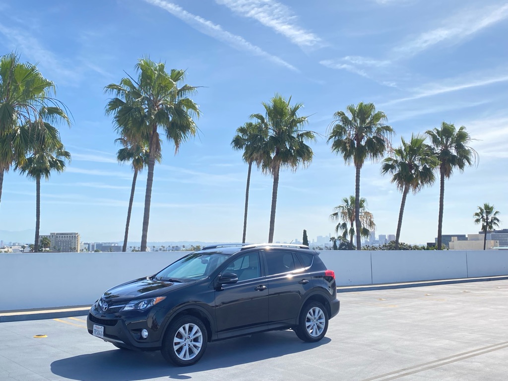 Photo 9 of this TOYOTA RAV4