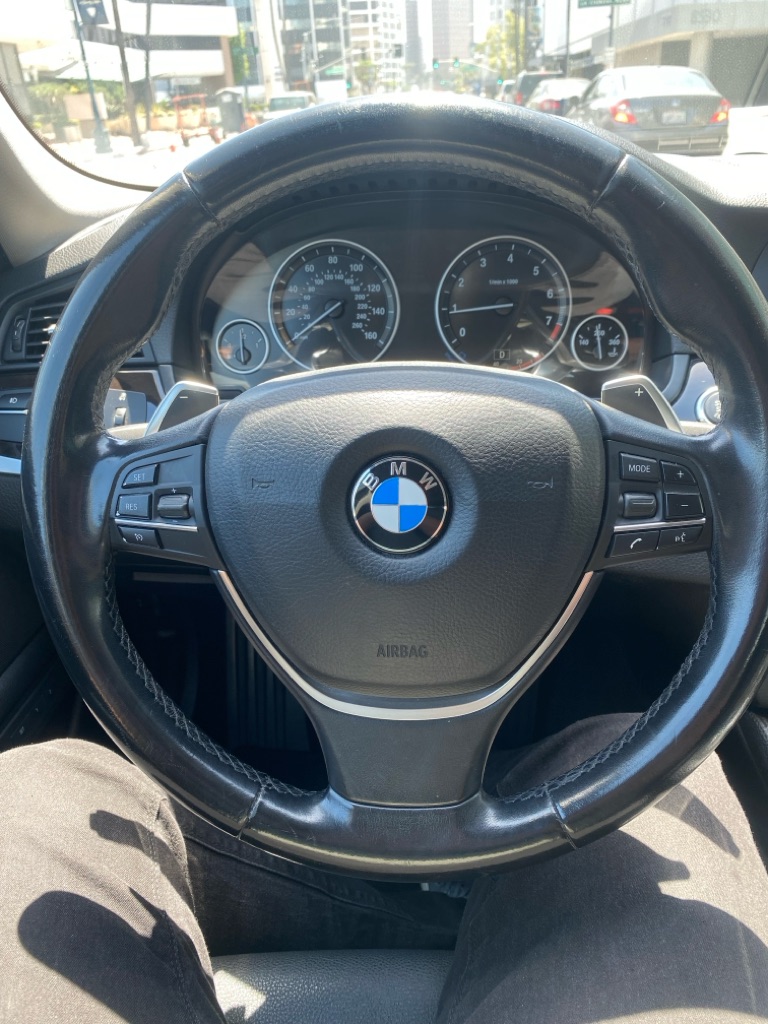 Photo 23 of this BMW 528