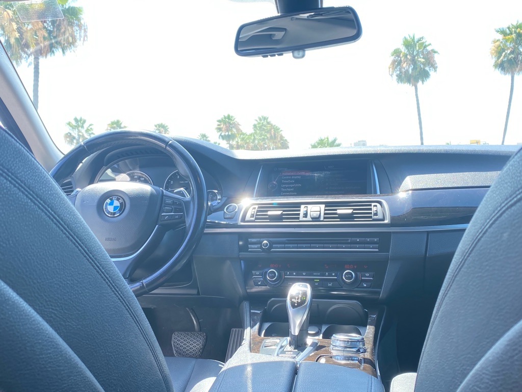 Photo 5 of this BMW 528