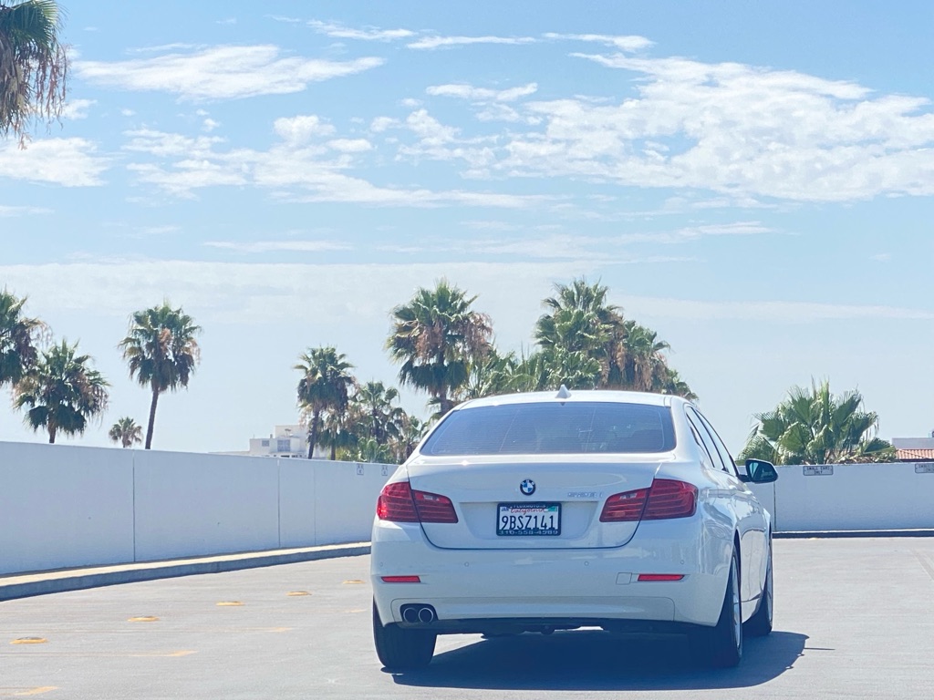 Photo 11 of this BMW 528