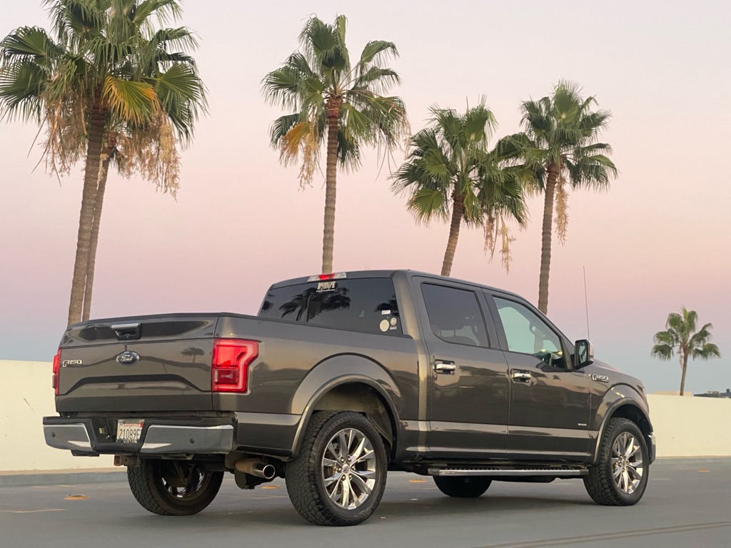 2016 FORD F150 LARIAT