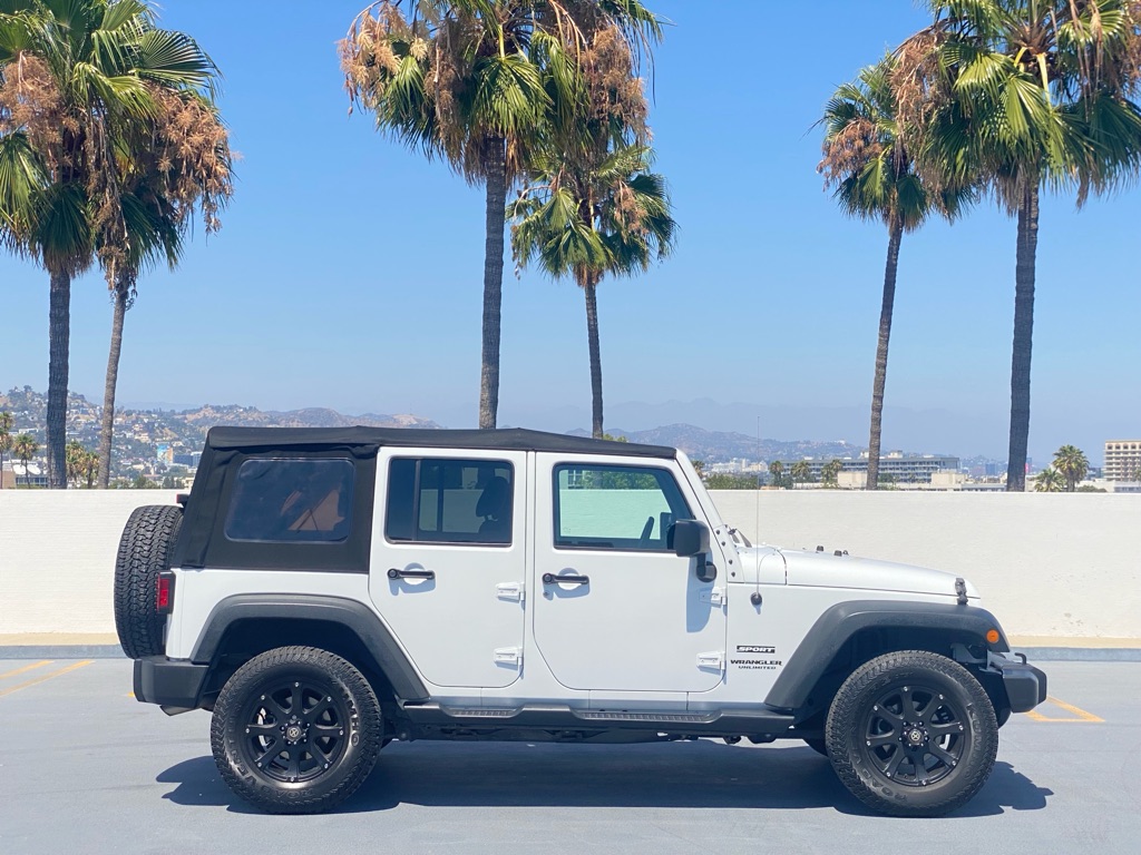 Photo 6 of this JEEP WRANGLER UNLIMI