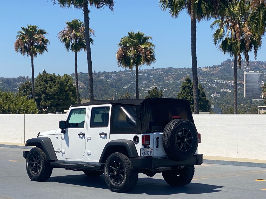 Photo 13 of this JEEP WRANGLER UNLIMI
