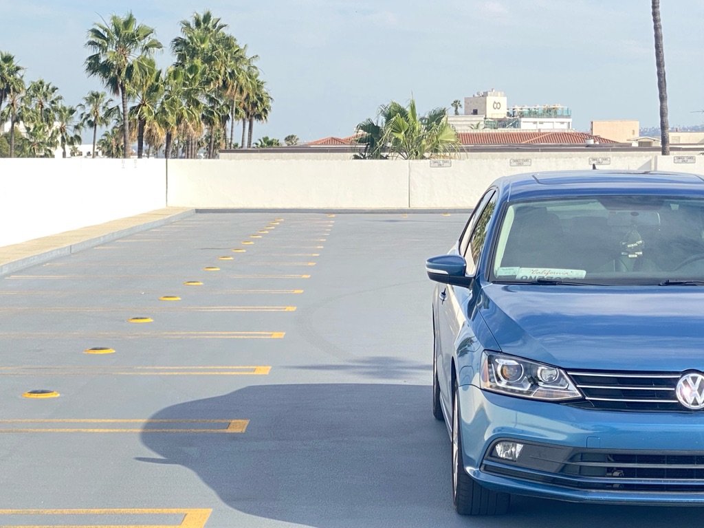 Photo 7 of this VOLKSWAGEN JETTA