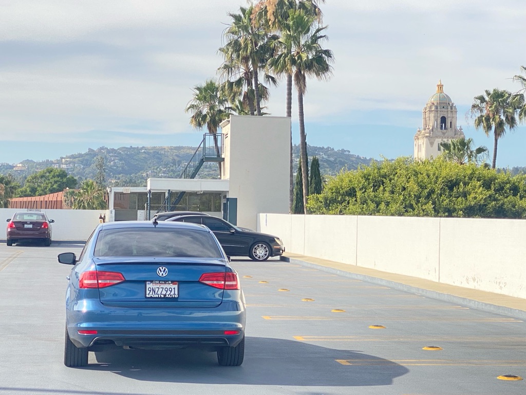 Photo 4 of this VOLKSWAGEN JETTA