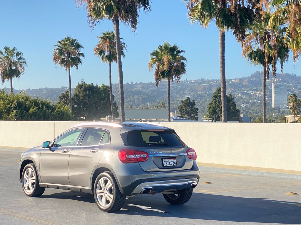 Photo 13 of this MERCEDES-BENZ GLA