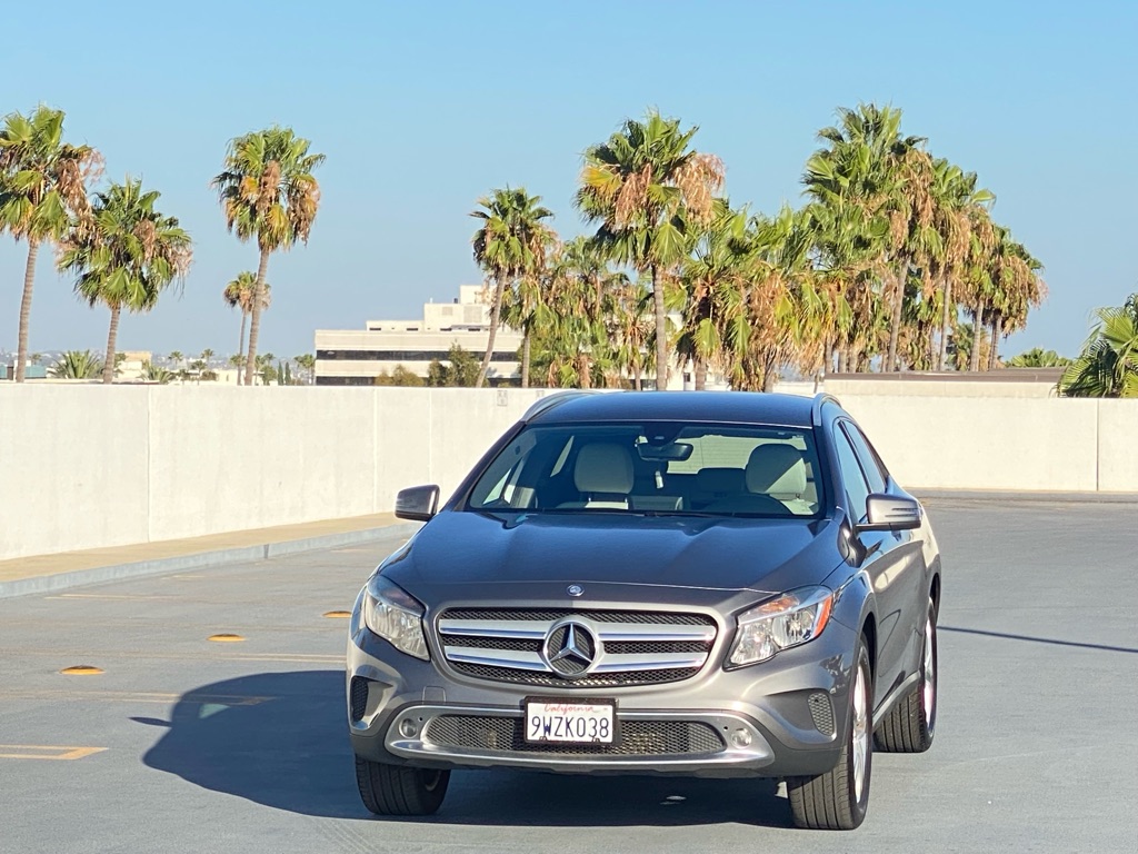 Photo 10 of this MERCEDES-BENZ GLA