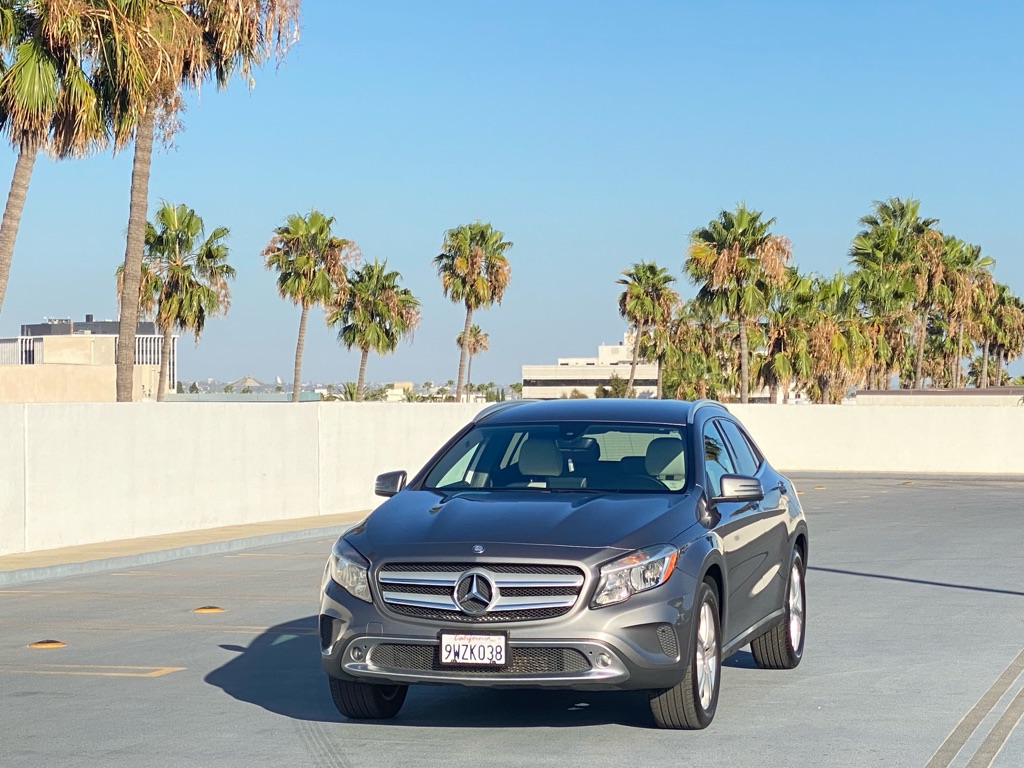 Photo 9 of this MERCEDES-BENZ GLA