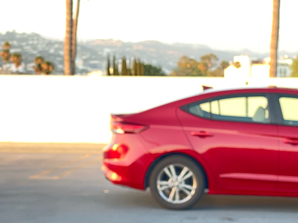 Photo 16 of this HYUNDAI ELANTRA