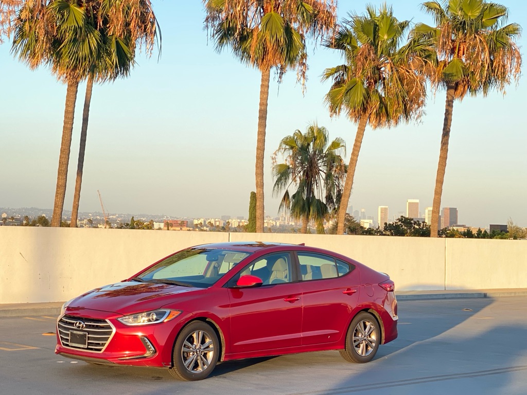 Photo 9 of this HYUNDAI ELANTRA