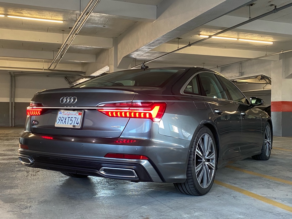 Photo 14 of this AUDI A6