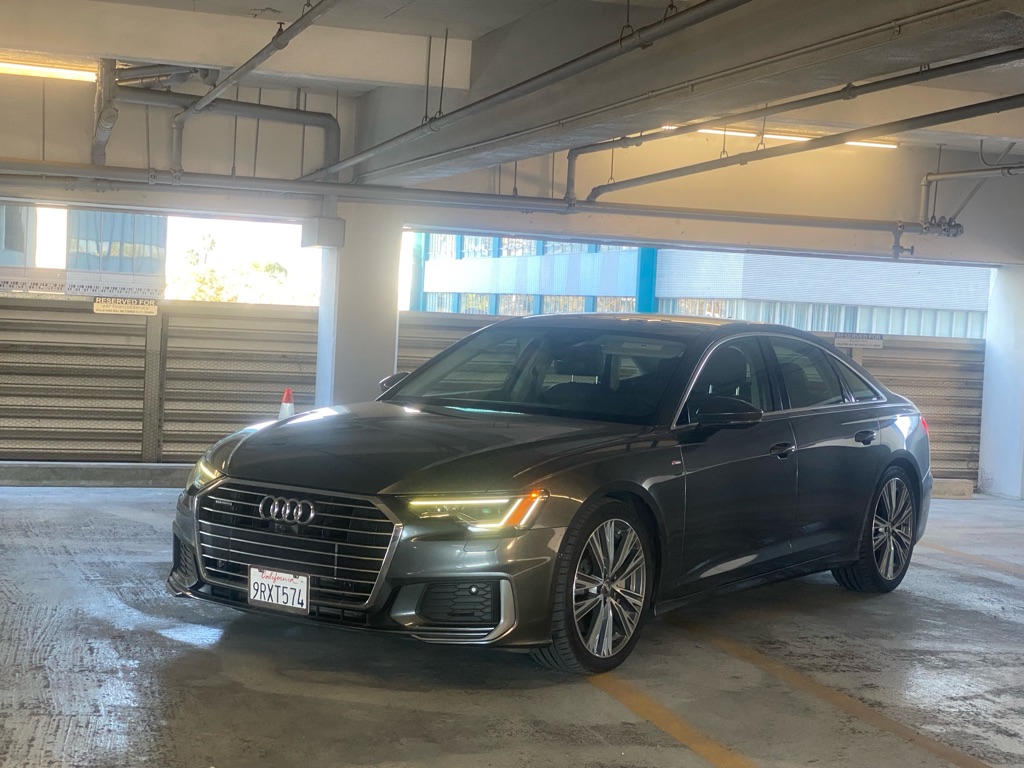 Photo 12 of this AUDI A6