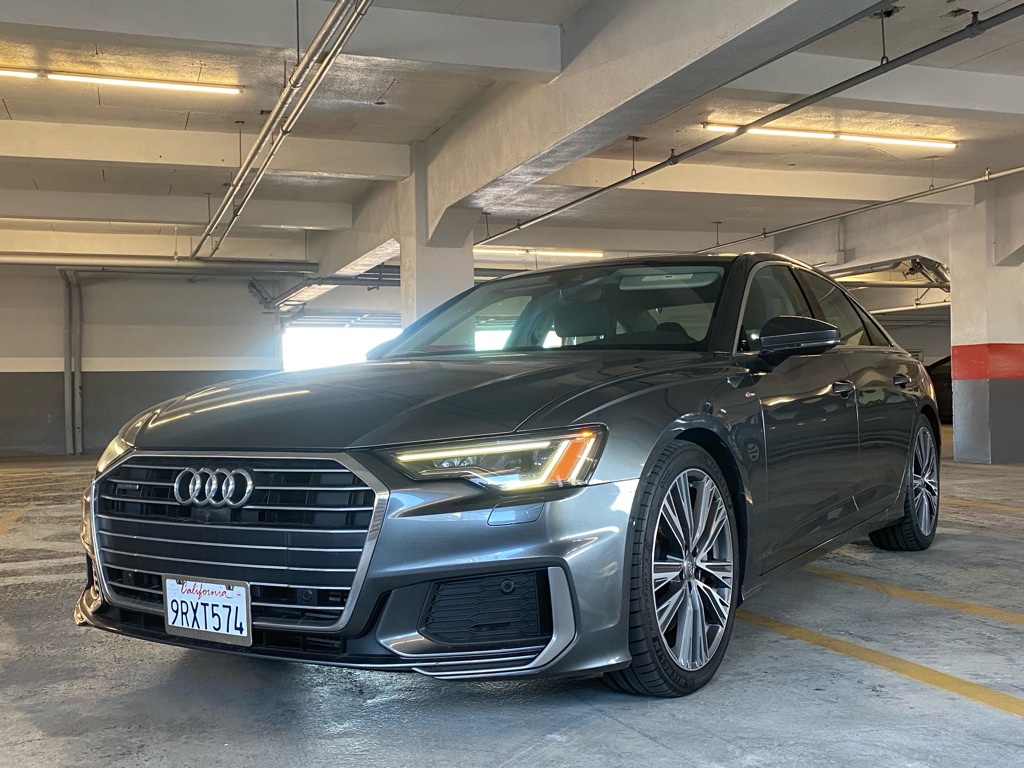 Photo 10 of this AUDI A6