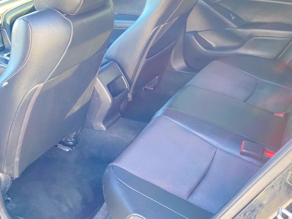 Photo 19 of this HONDA ACCORD