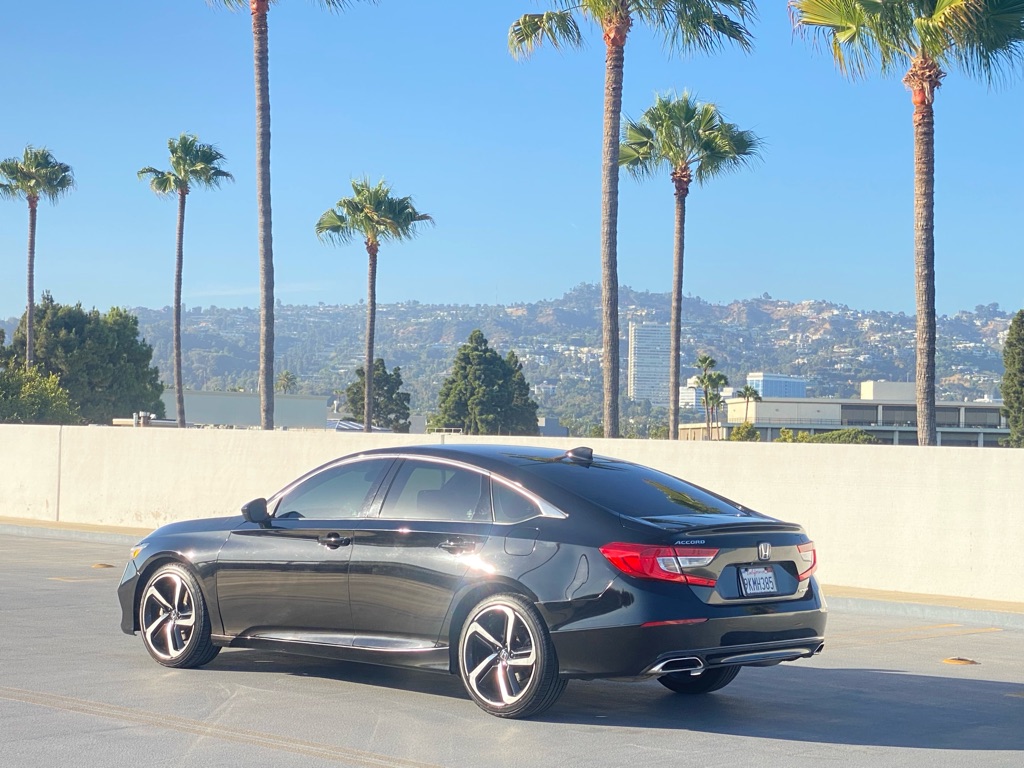 Photo 13 of this HONDA ACCORD
