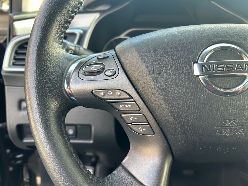 Photo 18 of this NISSAN MURANO
