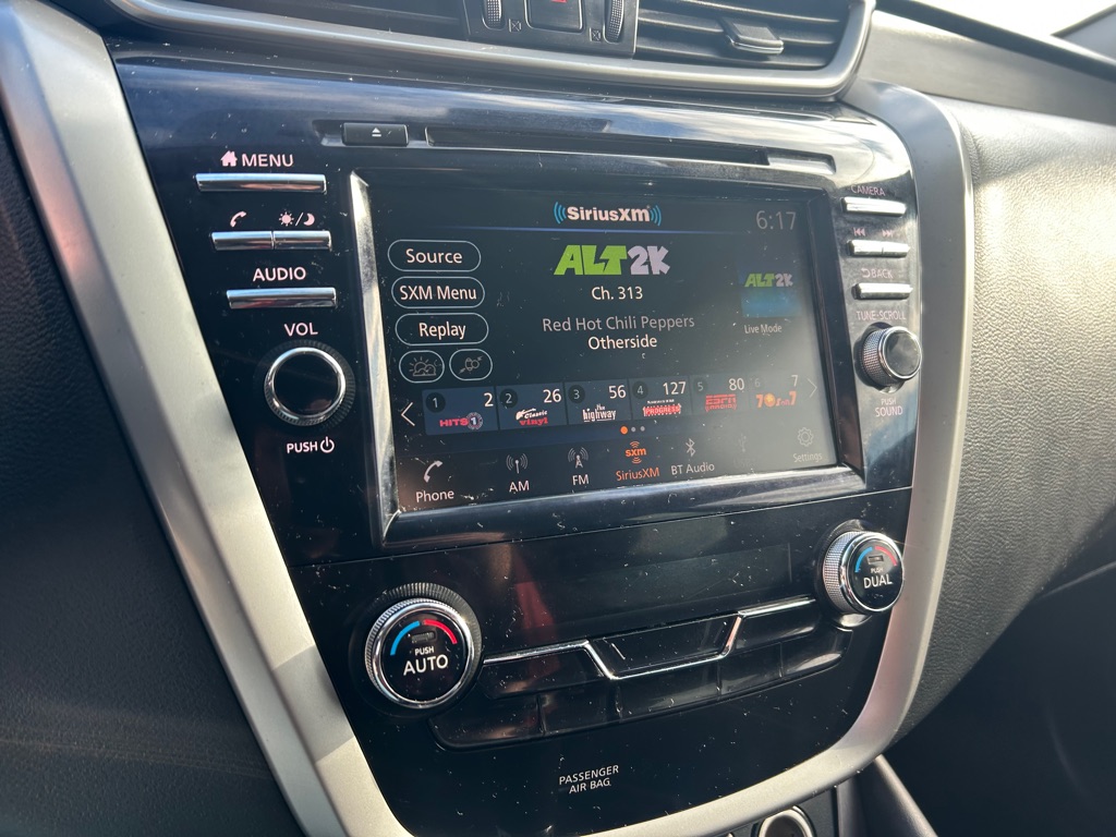 Photo 21 of this NISSAN MURANO