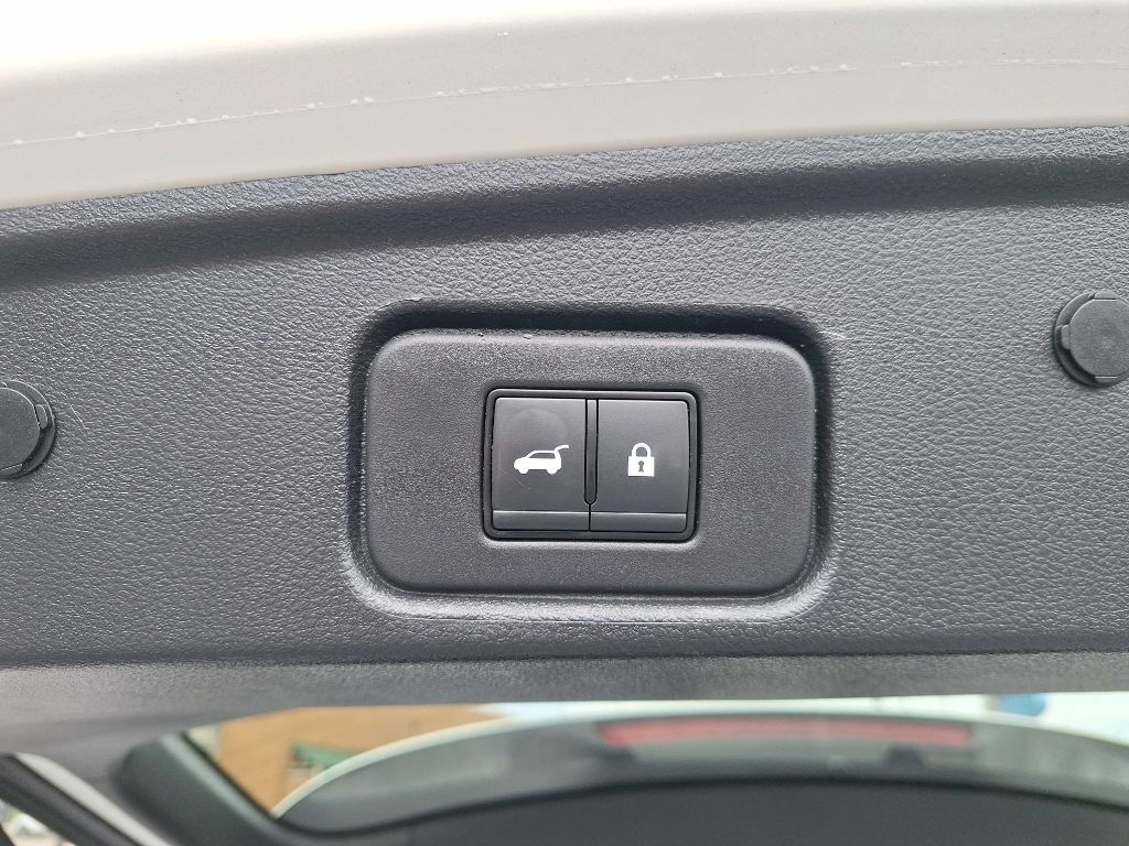 Photo 7 of this NISSAN PATHFINDER