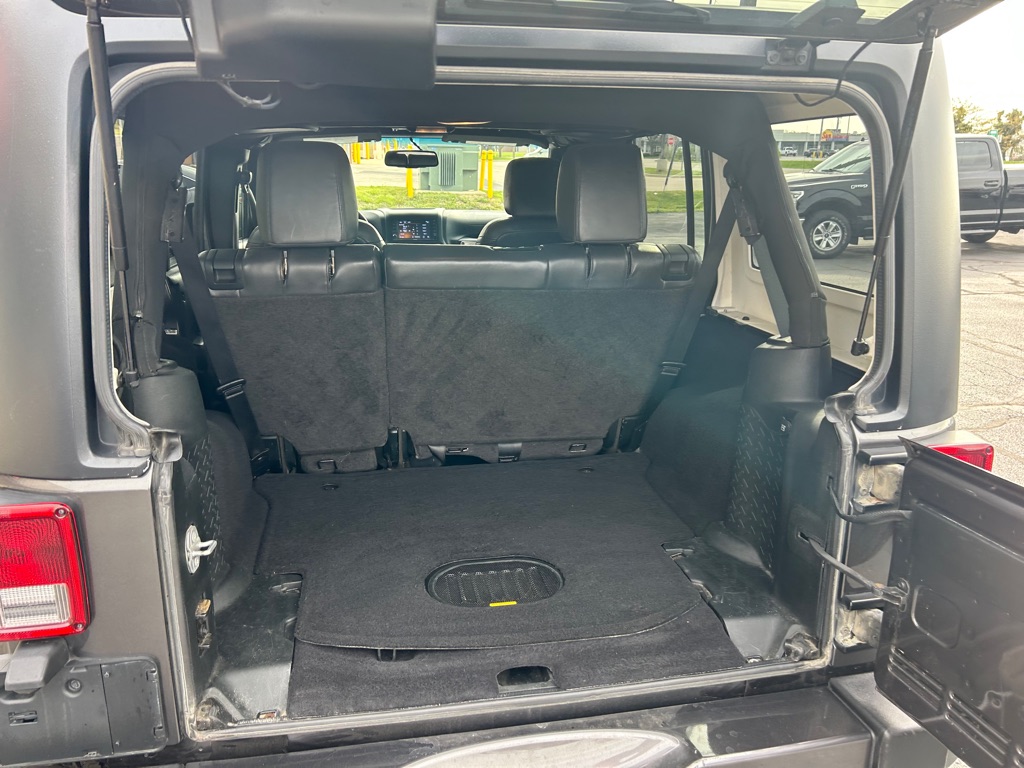 Photo 9 of this JEEP WRANGLER UNLIMI