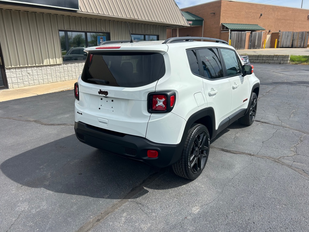 Photo 6 of this JEEP RENEGADE