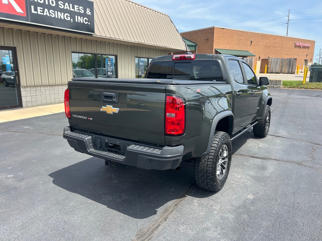 Photo 6 of this CHEVROLET COLORADO