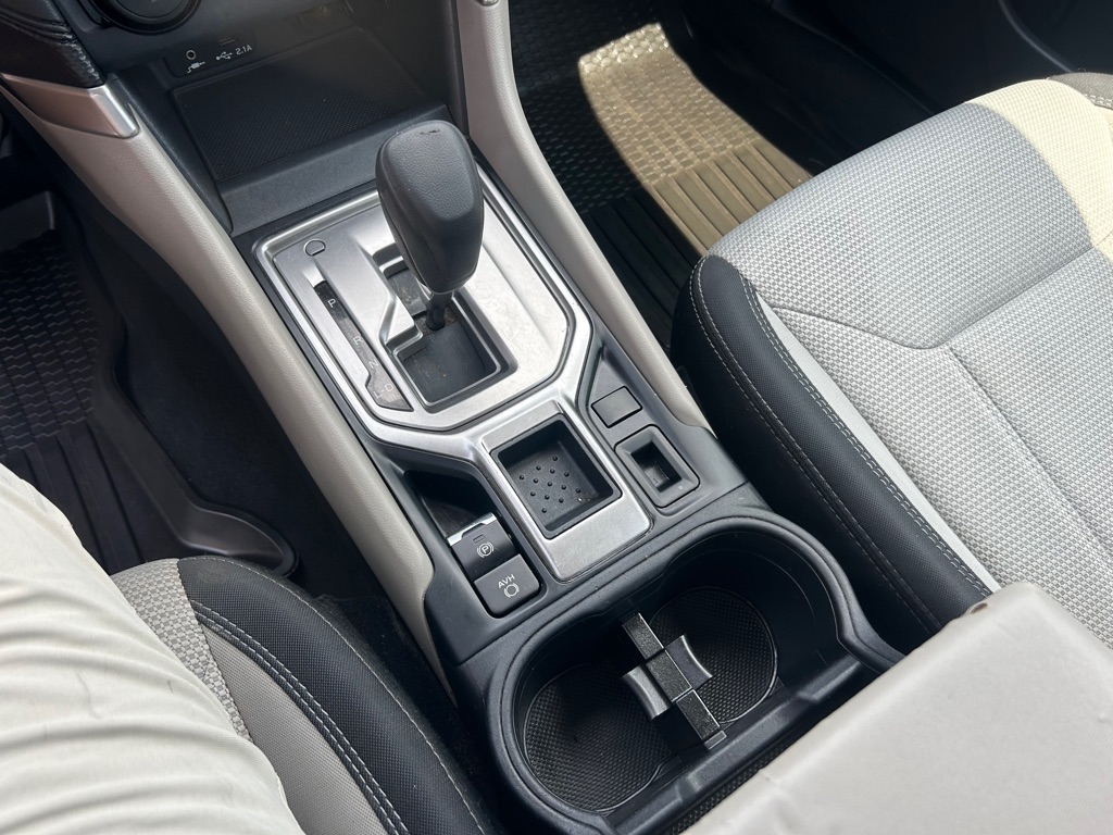 Photo 21 of this SUBARU FORESTER