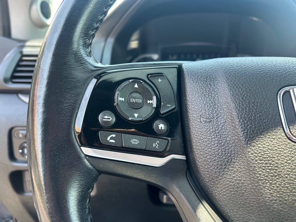 Photo 23 of this HONDA PILOT