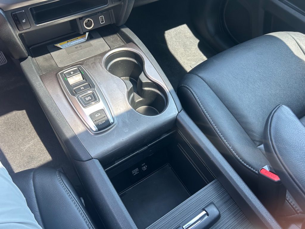Photo 29 of this HONDA PILOT