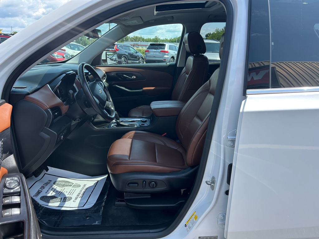 Photo 17 of this CHEVROLET TRAVERSE