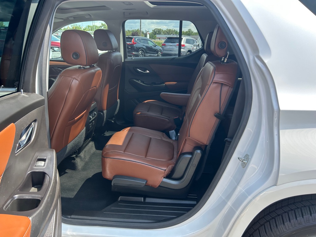 Photo 13 of this CHEVROLET TRAVERSE