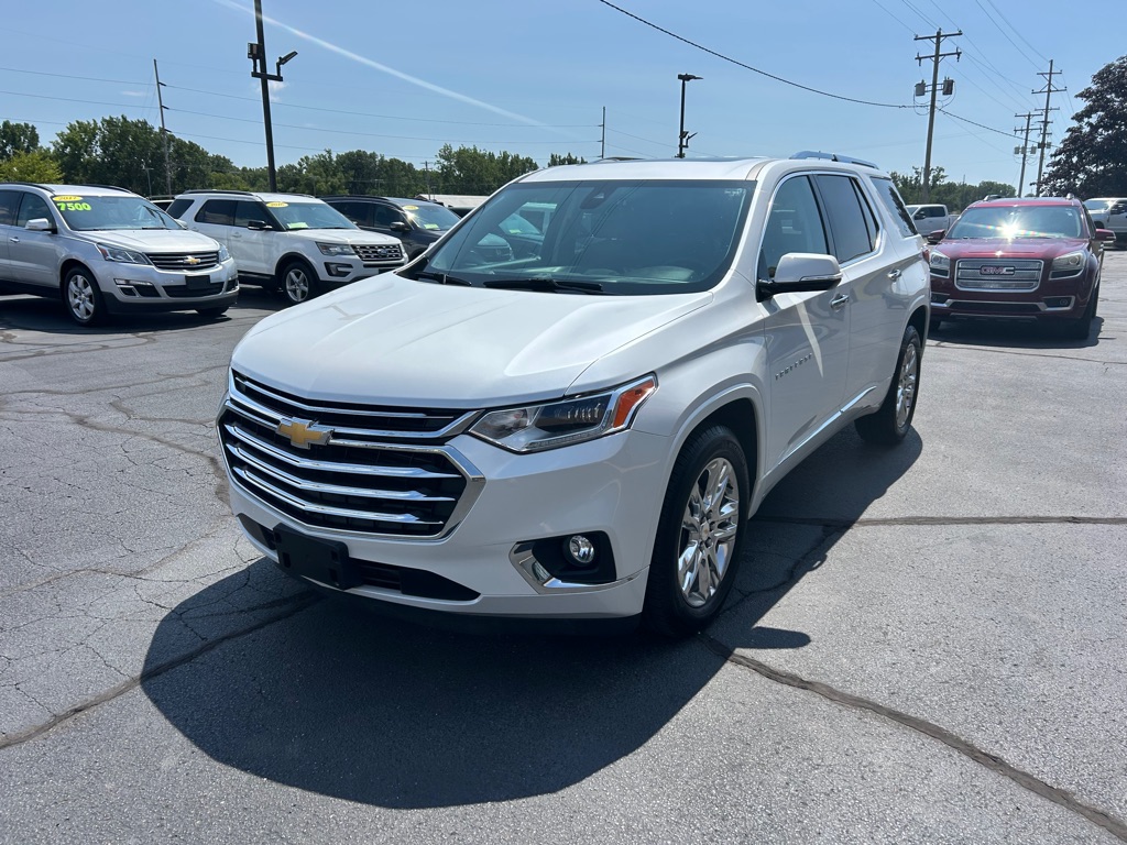Photo 3 of this CHEVROLET TRAVERSE
