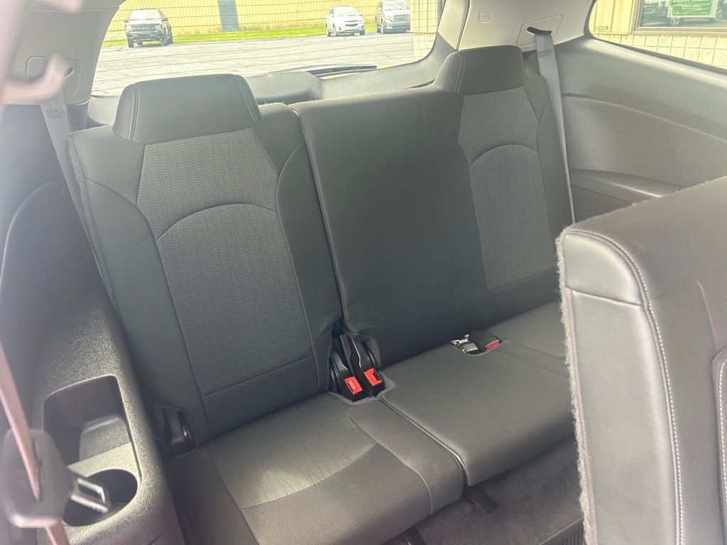Photo 9 of this CHEVROLET TRAVERSE