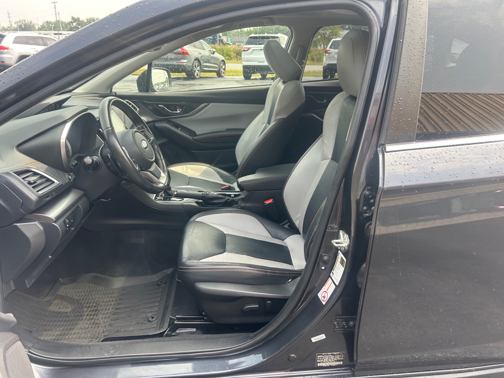 Photo 13 of this SUBARU CROSSTREK