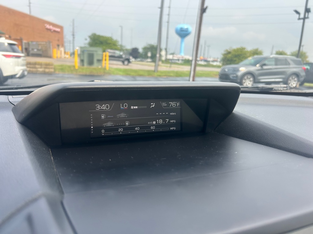 Photo 21 of this SUBARU CROSSTREK