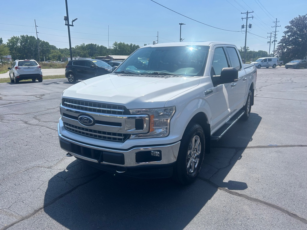 Photo 3 of this FORD F150