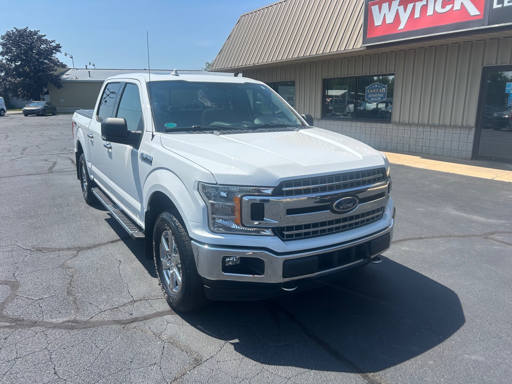 Photo 2 of this FORD F150