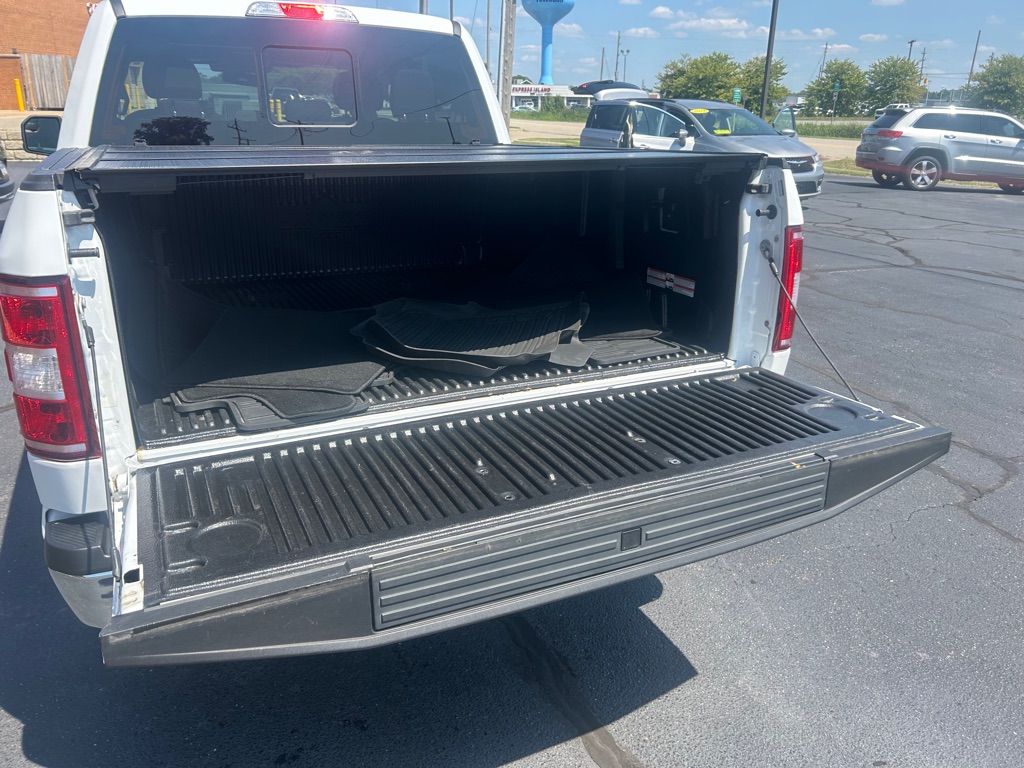 Photo 9 of this FORD F150