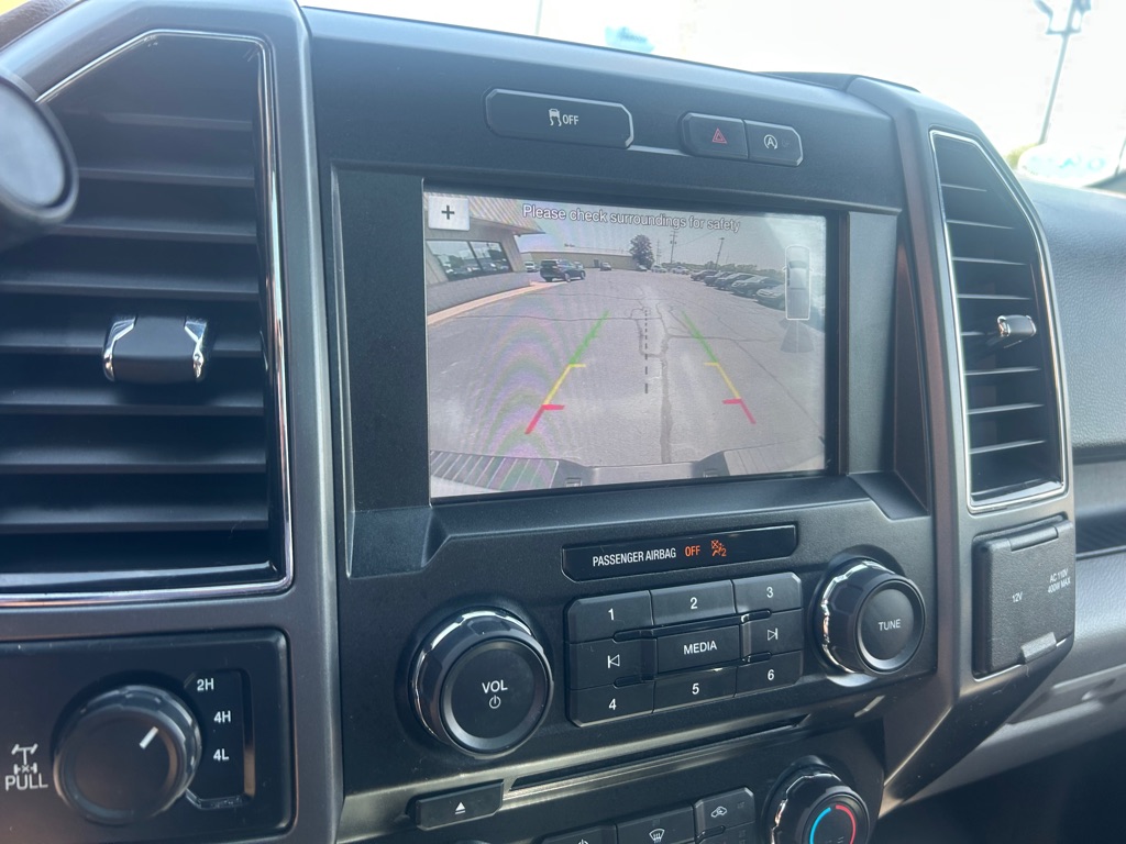 Photo 23 of this FORD F150