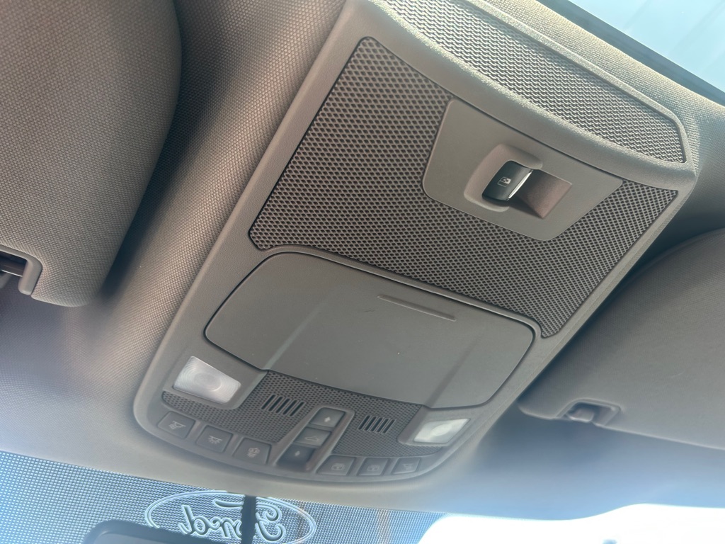 Photo 26 of this FORD F150