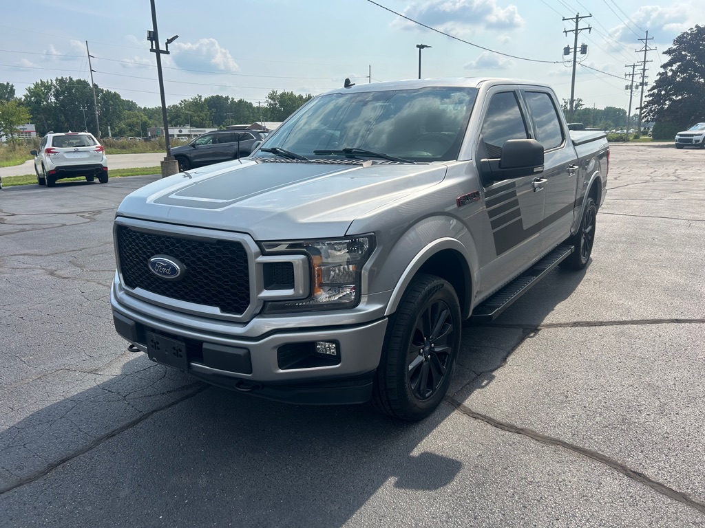Photo 3 of this FORD F150