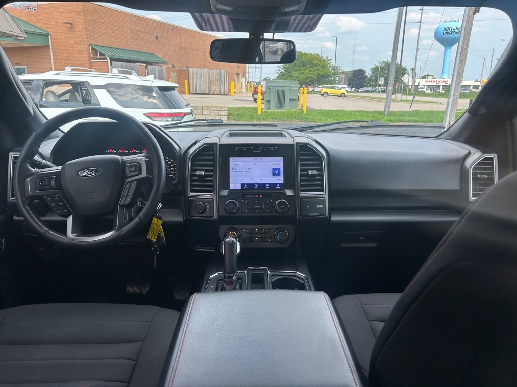 Photo 12 of this FORD F150